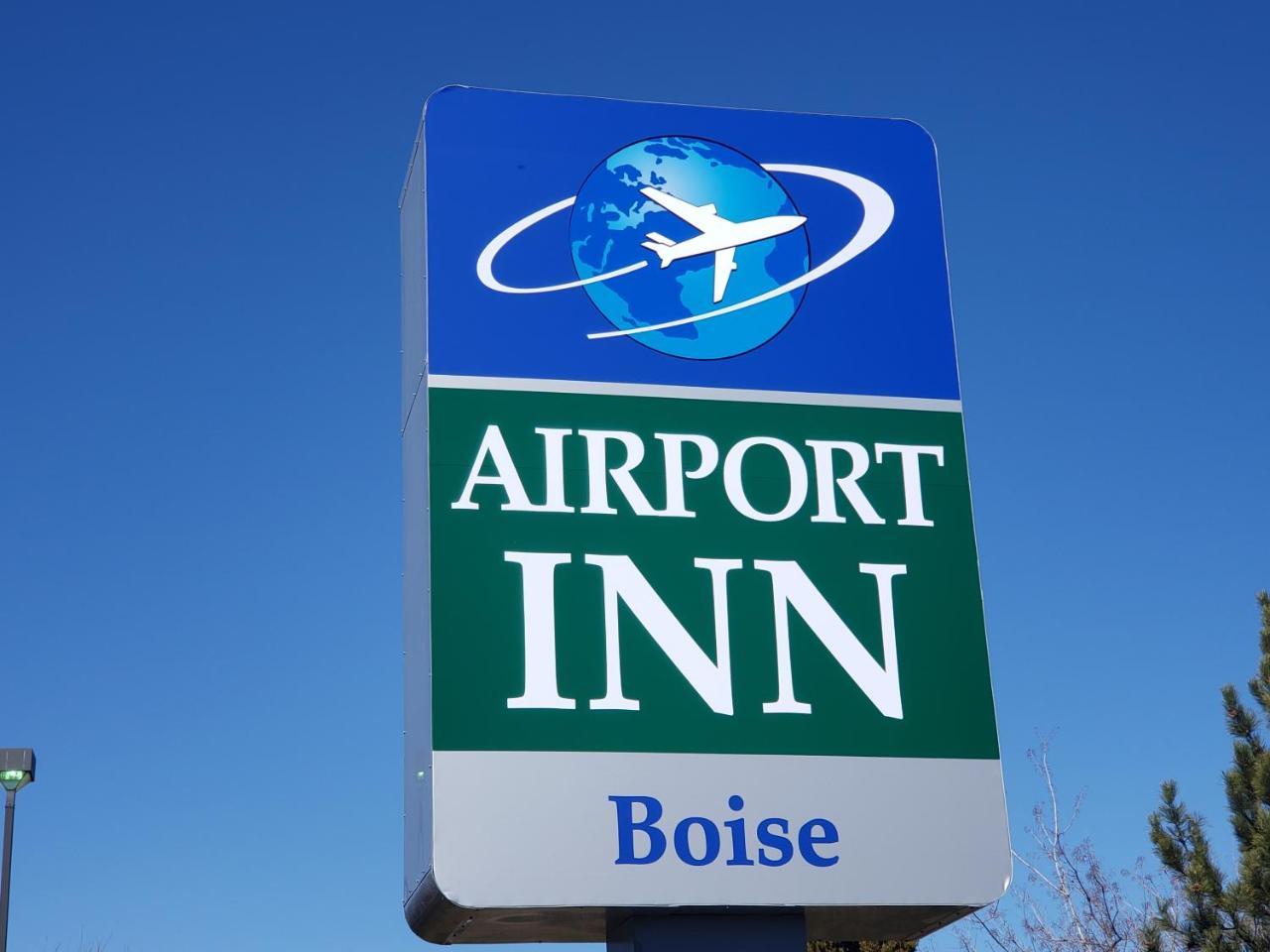 בויזי Airport Inn מראה חיצוני תמונה